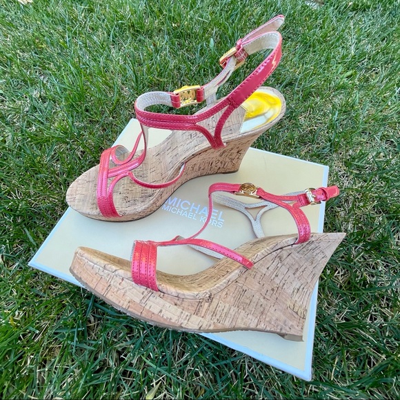 MK strappy wedges 🍉 - Picture 2 of 6